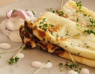 Kressepfannkuchen mit Radieschen