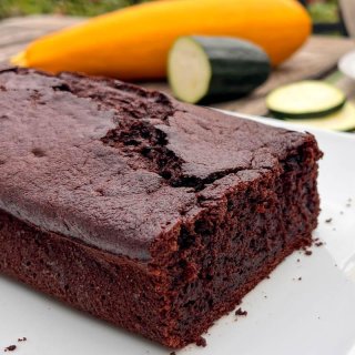 Dunkler Schoko-Zucchini-Kuchen