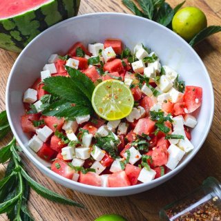 Wassermelone-Schafskäse-Salat mit Minze