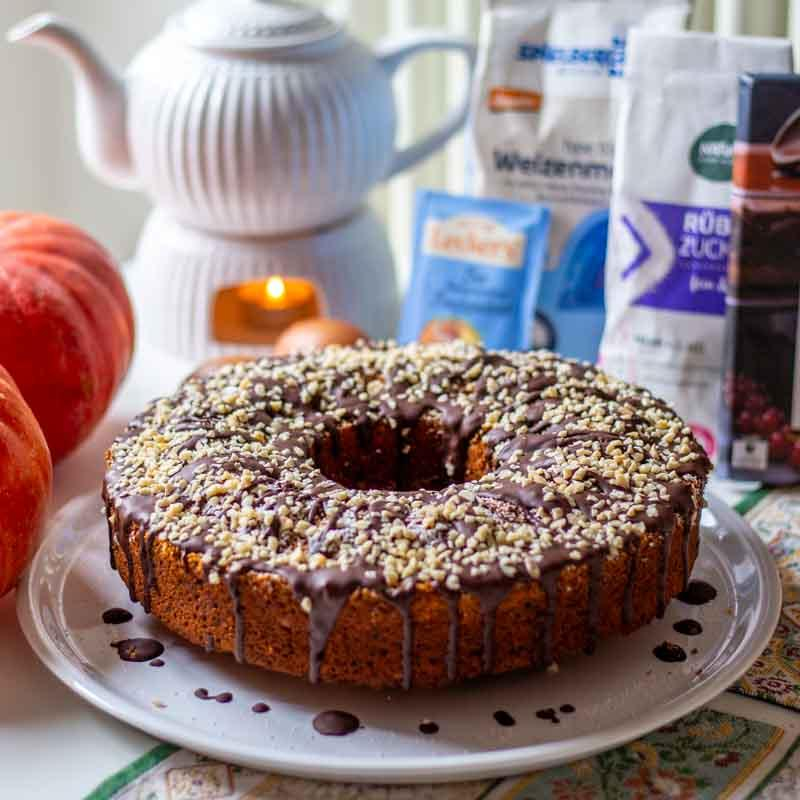 Nussig-saftiger Kürbiskuchen