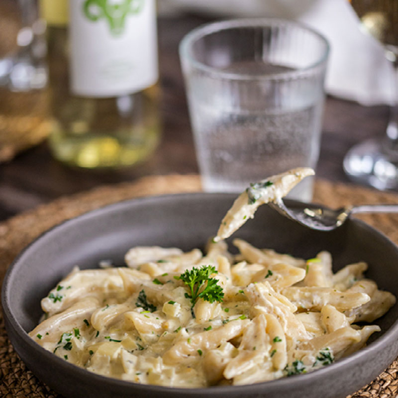 Scherennudeln mit Kräutersauce