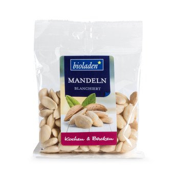 b*Mandeln, blanchiert ganz